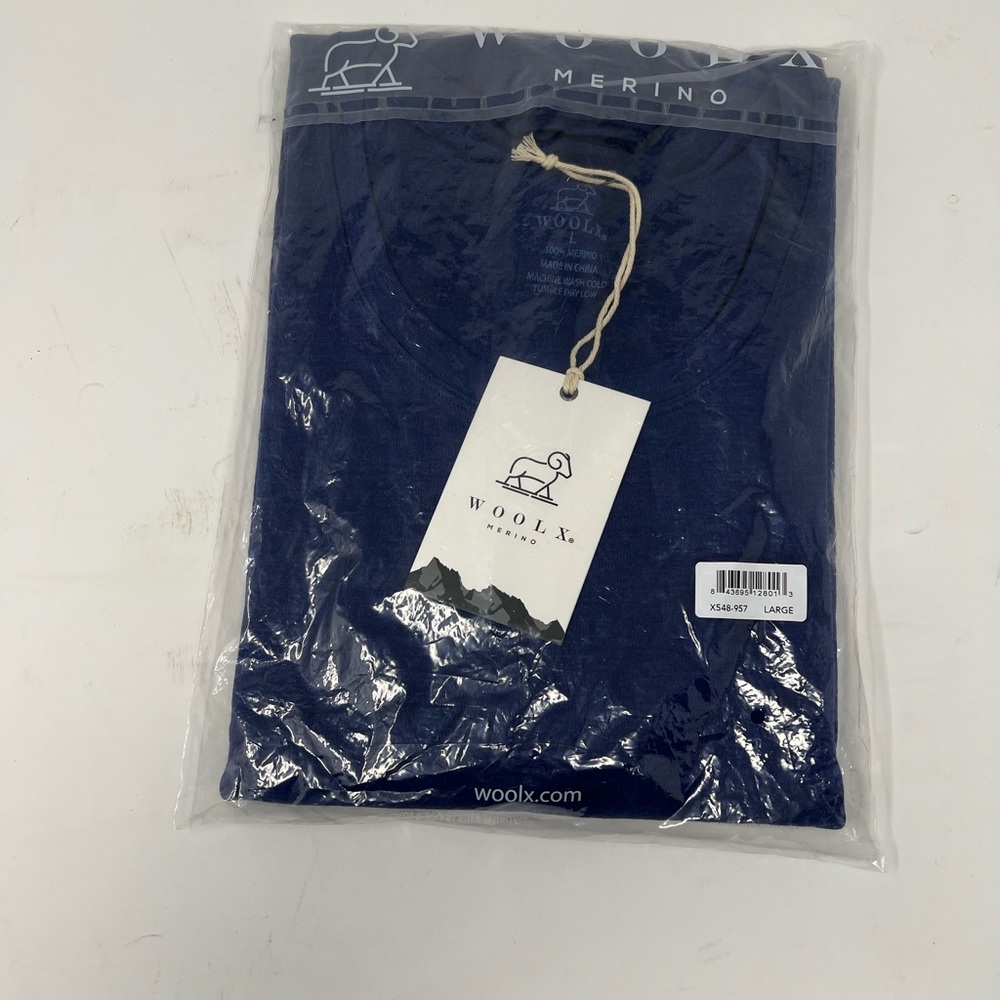 Woolx Aspen V Neck large NWT